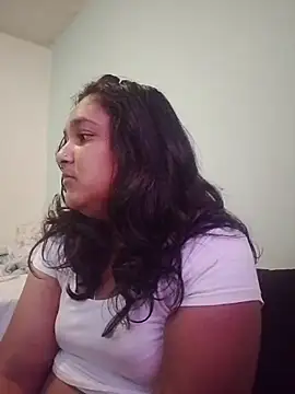 Snapshot of Indianbloom- chatting on January 2026 09:01:01 AM Indianbloom- online show from January 2026 09:01:01 AM