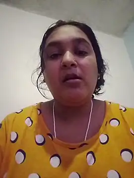 Snapshot of Indianbloom- chatting on February 2026 10:08:02 AM Indianbloom- online show from February 2026 10:08:02 AM