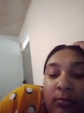 Snapshot of Indianbloom- chatting on February 2026 08:51:01 AM Indianbloom- online show from February 2026 08:51:01 AM