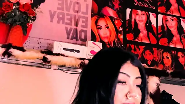 indian dreamgirl online show from November 2025 07:59:02 PM