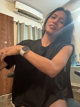 DarlingJenny22 online show from May 2026 09:33:01 PM