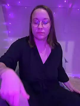  minikui  online show from October 2025 01:28:01 AM