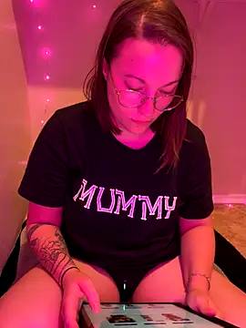  minikui  online show from October 2025 05:01:01 PM