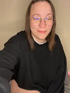  minikui  online show from October 2025 04:11:01 PM