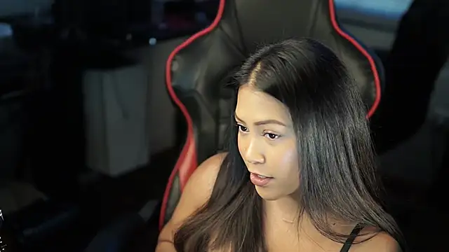 Snapshot of Bubbleliyah chatting on December 2024 07:36:01 PM Bubbleliyah online show from December 2024 07:36:01 PM