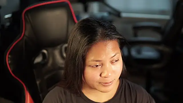 Snapshot of Bubbleliyah chatting on December 2024 08:28:02 PM Bubbleliyah online show from December 2024 08:28:02 PM