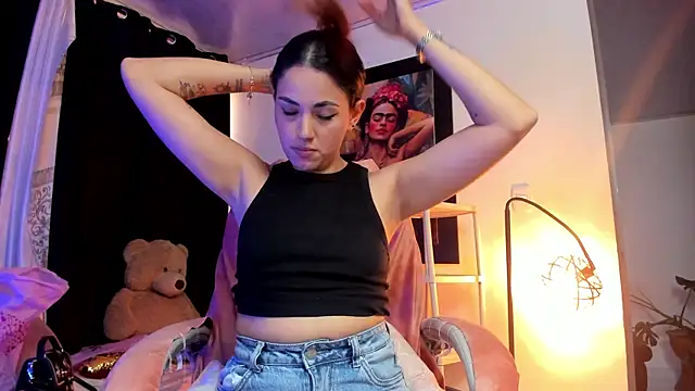 KimberlySaen online show from July 2026 10:27:01 PM