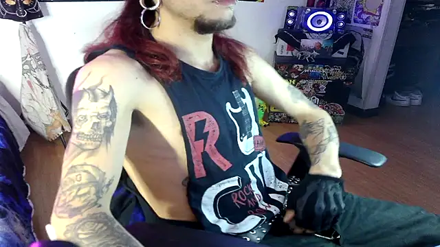 Snapshot of davidroses420 chatting on December 2024 02:47:01 AM davidroses420 online show from December 2024 02:47:01 AM