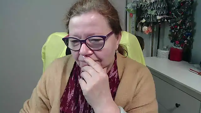 Adelewildx online show from February 2026 03:59:02 AM