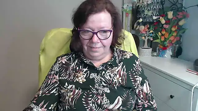 Snapshot of Adelewildx chatting on April 2026 02:55:01 AM Adelewildx online show from April 2026 02:55:01 AM