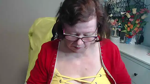 Snapshot of Adelewildx chatting on April 2026 06:19:01 AM Adelewildx online show from April 2026 06:19:01 AM