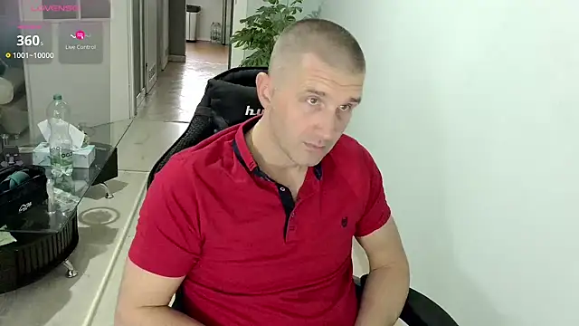 Snapshot of Maribor chatting on October 2025 01:23:01 PM Maribor online show from October 2025 01:23:01 PM