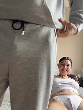 couplepenetration online show from May 2026 09:05:01 AM