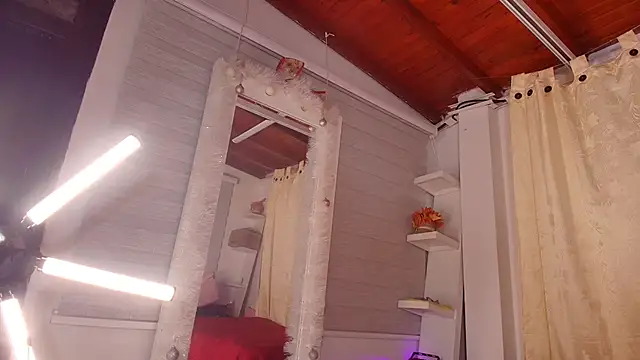 Snapshot of emyli_sw_ chatting on February 2025 03:08:02 AM emyli sw online show from February 2025 03:08:02 AM