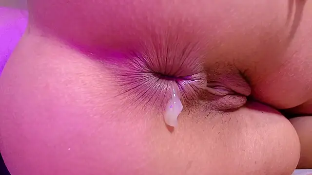 Snapshot of Belov_muriel chatting on February 2025 06:14:02 AM Belov muriel online show from February 2025 06:14:02 AM