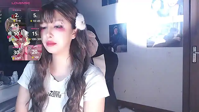 Snapshot of candy_cola chatting on October 2025 10:12:02 PM candy cola online show from October 2025 10:12:02 PM