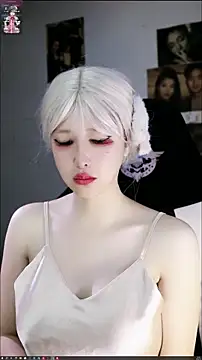 Snapshot of candy_cola chatting on January 2026 08:18:02 AM candy cola online show from January 2026 08:18:02 AM