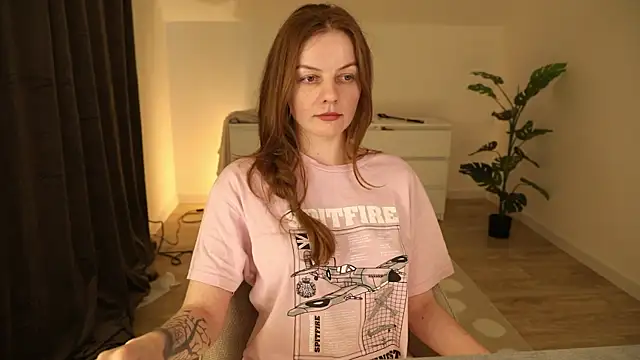 LadyInBad online show from June 2026 05:59:01 PM