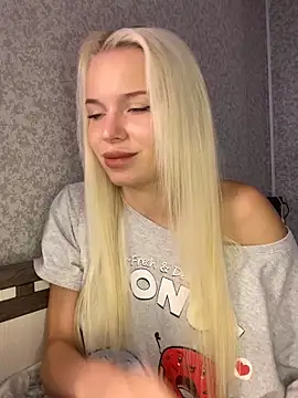 Snapshot of SIMBA_BOS chatting on October 2025 02:39:02 AM SIMBA BOS online show from October 2025 02:39:02 AM