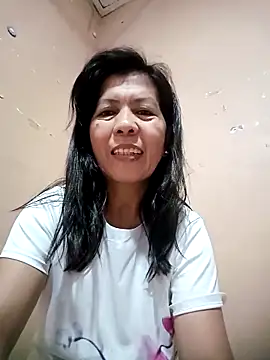 Snapshot of TropicalFlower chatting on February 2025 10:15:02 PM TropicalFlower online show from February 2025 10:15:02 PM