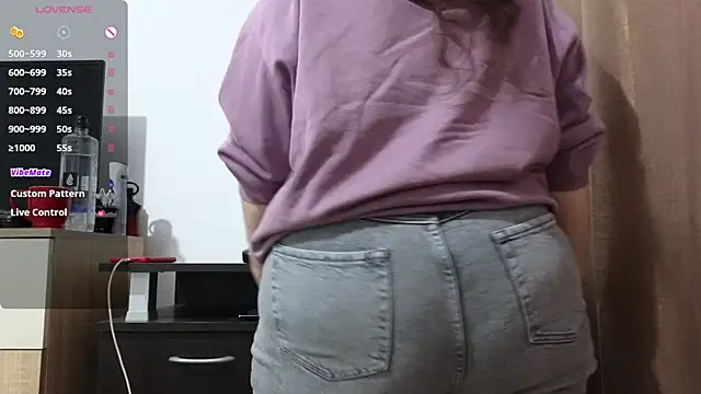 BBW MILF 4U online show from April 2026 09:18:01 AM