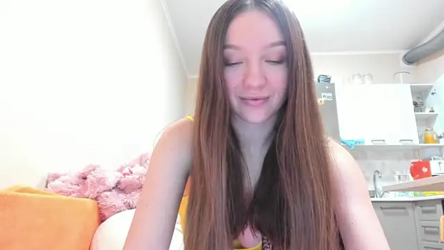 Snapshot of Naughty_Molly chatting on December 2025 11:19:01 AM Naughty Molly online show from December 2025 11:19:01 AM