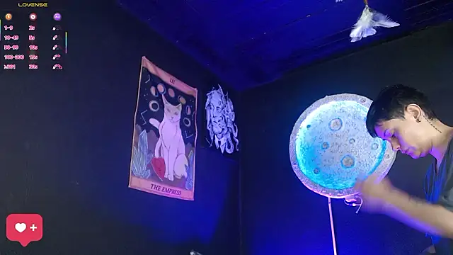 girl intense444 online show from February 2026 12:42:02 PM