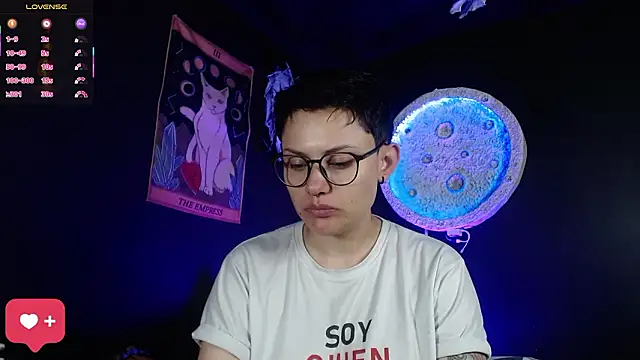 girl intense444 online show from February 2026 12:45:01 PM