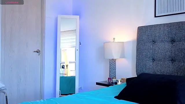 Snapshot of mandi4pole_ chatting on March 2025 08:48:02 PM mandi4pole online show from March 2025 08:48:02 PM