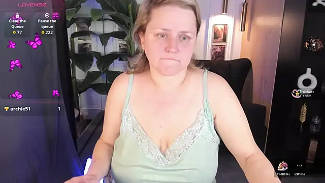 ScarlettSoft online show from May 2026 05:47:01 AM