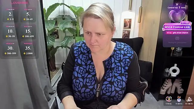 ScarlettSoft online show from June 2026 05:45:02 AM