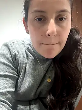 hannyrose  online show from October 2025 02:42:01 AM