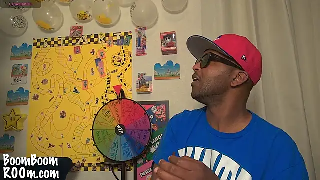 Snapshot of boomboomr00m chatting on March 2025 02:43:01 AM boomboomr00m online show from March 2025 02:43:01 AM