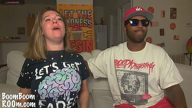 Snapshot of boomboomr00m chatting on March 2025 02:48:02 AM boomboomr00m online show from March 2025 02:48:02 AM