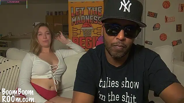 Snapshot of boomboomr00m chatting on March 2025 12:47:02 AM boomboomr00m online show from March 2025 12:47:02 AM