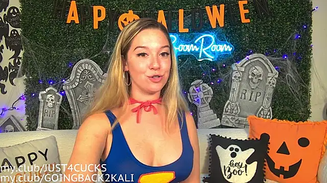 Snapshot of boomboomr00m chatting on October 2025 02:42:02 AM boomboomr00m online show from October 2025 02:42:02 AM