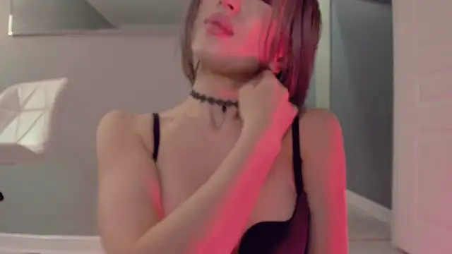 Snapshot of kimisun01 chatting on February 2025 04:31:01 PM kimisun01 online show from February 2025 04:31:01 PM