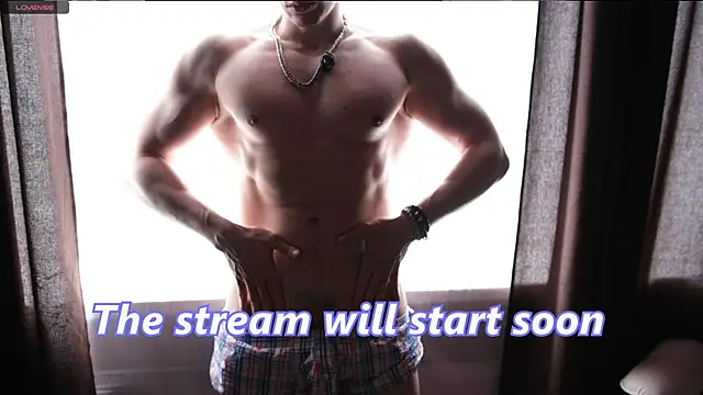 LuckyForesk1n online show from May 2026 10:43:02 AM