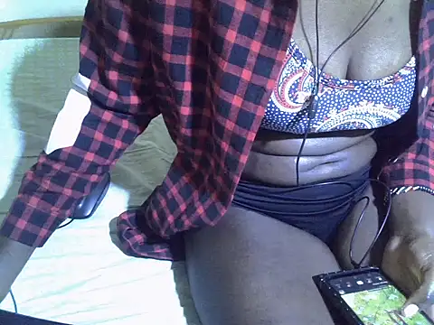 EbonyMina  online show from January 2026 04:42:01 PM