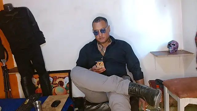 hardrock982 online show from March 2025 01:47:01 PM