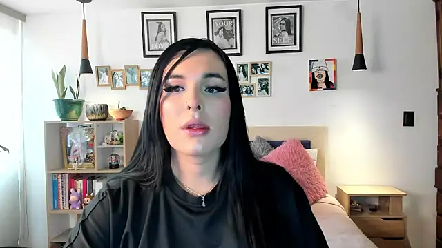 naty pink online show from March 2026 04:34:02 PM