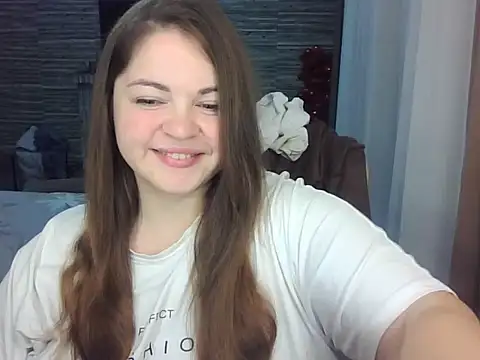 cute  cherry online show from October 2025 07:21:02 PM