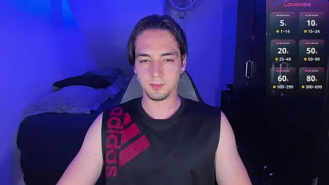 Snapshot of Alex_smith00 chatting on October 2025 11:22:02 PM Alex smith00 online show from October 2025 11:22:02 PM