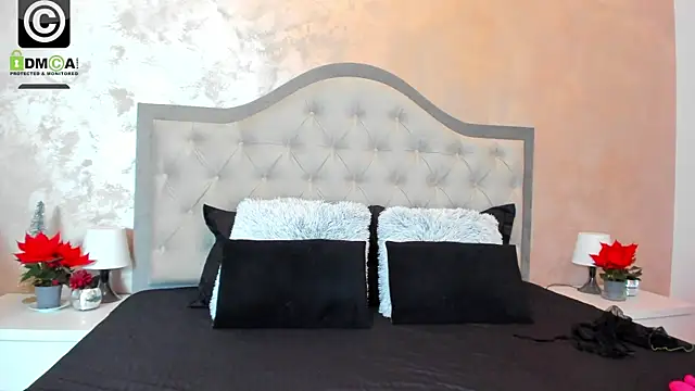 Snapshot of JennaMyers chatting on December 2024 08:34:01 PM JennaMyers online show from December 2024 08:34:01 PM