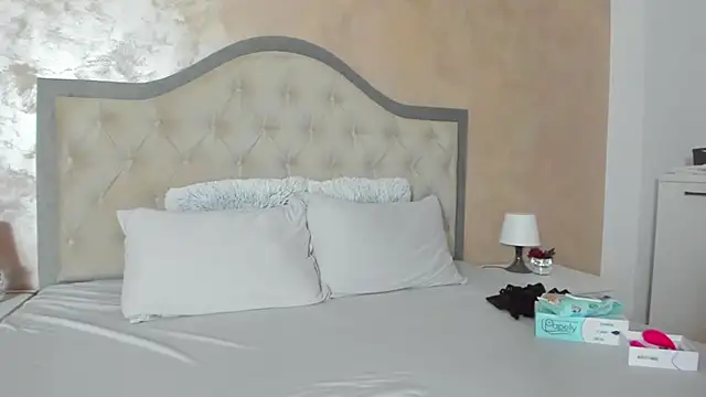 Snapshot of JennaMyers chatting on February 2025 08:31:01 PM JennaMyers online show from February 2025 08:31:01 PM