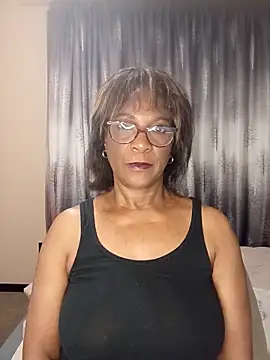 Hotgrannyx online show from November 2025 02:06:01 AM