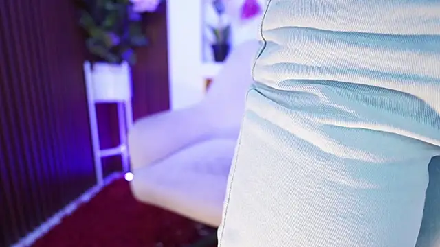 MaddyWattson online show from October 2025 11:42:01 AM