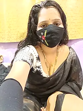 Rising Smiler online show from September 2025 08:02:01 PM