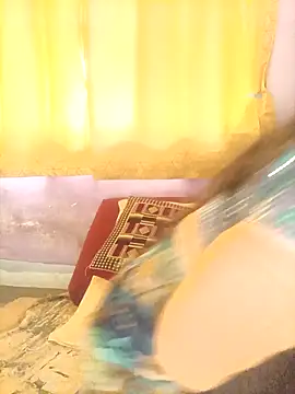 Rising Smiler online show from February 2026 10:12:01 AM