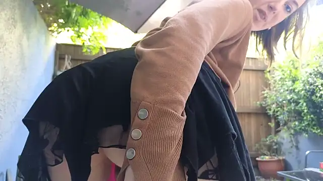 Snapshot of TopsyWilde chatting on October 2025 08:21:01 AM TopsyWilde online show from October 2025 08:21:01 AM